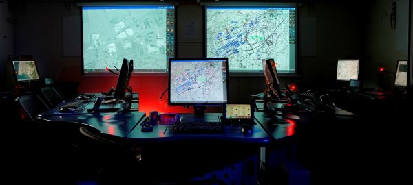 Elbit Systems Ltd. (NASDAQ and TASE: ESLT) ("ESLT") announced today that it was awarded a contract to supply an advanced training and simulation solution for the Royal Netherlands Army. The system will be supplied during 2011.  Elbit Systems' New Command and Staff Trainer (CST)