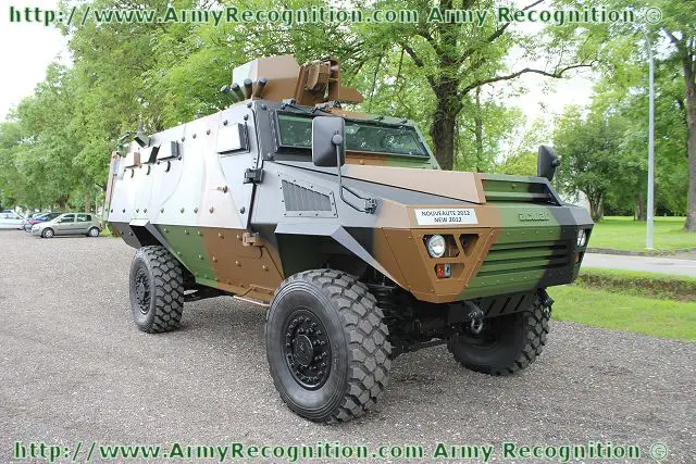 The “Extreme Mobility” Bastion APC has a number of new advantages: a running gear system with independent suspension is driven by a 320 hp engine generating a torque of 1200 Nm at 1200 rpm.