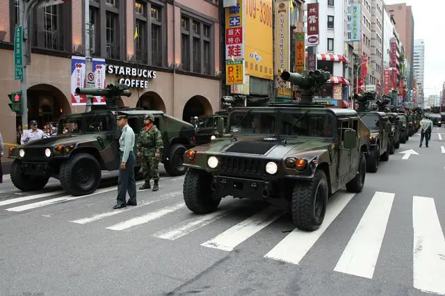 A People’s Liberation Army major general said recently that Taiwan should abandon the U.S. as its main weapons supplier and buy arms from Beijing instead. Maj. Gen. Luo Yuan, China’s most outspoken anti-U.S. military official, made the remarks at a defense forum in the city of Guangzhou that was attended by defense analysts from China and Taiwan.
