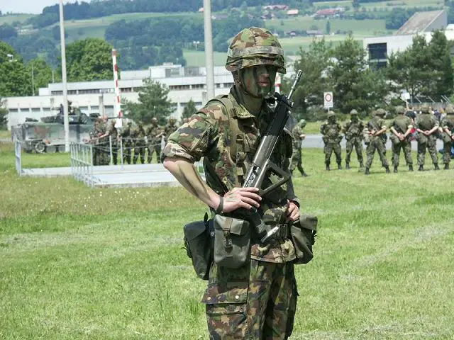 The Swiss Federal Council is recommending that the Federal Assembly authorize five defense projects costing $760.3 million. The projects would be part of the Swiss armaments program for 2013.