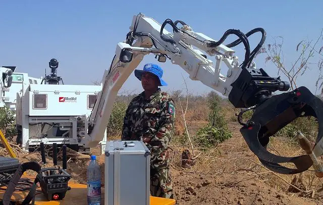 MineWolf Systems have supplied two Mini MineWolf (MW240) systems to Mali as part of a UN requirement to equip and train two of the MINUSMA peacekeeping mission contingent’s EOD companies to counter the threat of landmines and deal with the ever increasing threat from improvised explosive devices (IEDs).