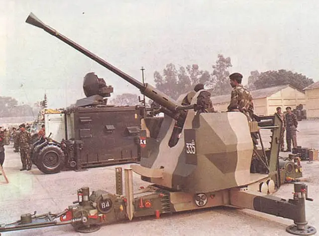 The Indian Army will replace its aging Swedish-built 40mm L/70 air defense guns with weapons from domestic companies, a Defence Ministry source said. The Indian Ministry of Defense decided this month to launch a $400 million domestic-only tender, the source said, to purchase 430 gun systems to replace the four-decade-old L/70 guns.