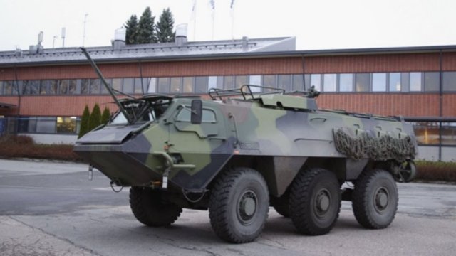 Patria handed over the first modernised XA-180 armoured personnel carrier to the Finnish Defence Forces. It is a pre-series vehicle, based on which the actual series of 70 vehicles will be modernised during 2015-2017. The contract also includes an option, whose implementation would extend to 2021, for the modernisation of 210 vehicles. 