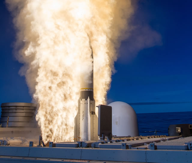 Sailors aboard the USS John Paul Jones (DDG 53) in partnership with U.S. Pacific Command and the Missile Defense Agency (MDA) successfully executed Flight Test Standard Missile-25 (FTM-25), the first live-fire event in the integrated air and missile defense radar priority mode to engage a ballistic missile target and a raid of cruise missile targets with its AEGIS Combat System, announced Program Executive Office Integrated Warfare Systems (PEO IWS), Nov. 20. 