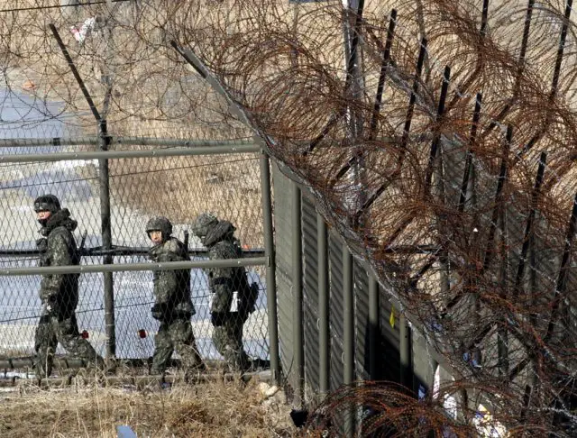 South Korea resumes propaganda program against North Korea in Demilitarized Zone are 640 001