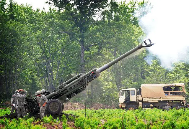 Indian Ministry of Defence is planning to order 500 more M777 155mm BAE Systems light howitzers 640 001