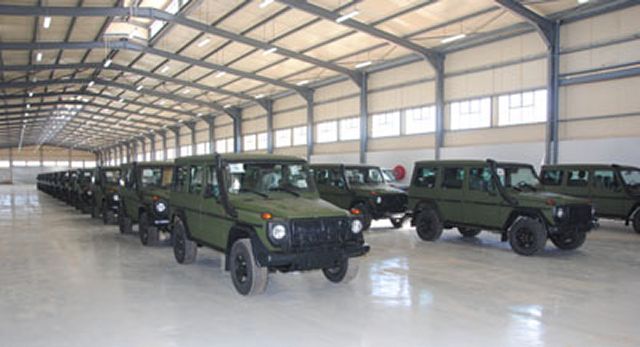 The National People’s Army (ANP) of Algeria, on Sunday January 4th, has taken delivery of 200 locally-produced Mercedes Benz BA6 G Class four wheel-drive vehicles, which will be used by the regular army and paramilitary forces, reports today defenceWeb.