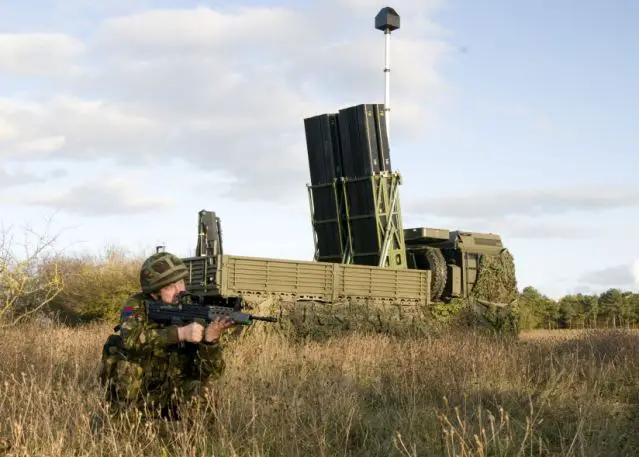 The British Army is to get a new ground-based air defense missile under the program name FLAADS to replace the aging Rapier system following the signing of a development and manufacture deal by the Defence Ministry and MBDA last month. A British MoD spokeswomen confirmed a program worth £228 million (US $343 million) had been signed with Europe's leading missile maker just before Christmas.