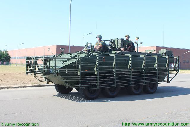 Belgian army unveils upgrade of Piranha 3C 8x8 armored personnel carrier with slat armour 640 001