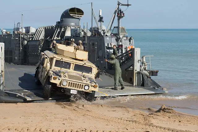 U.S. and Australian armed forces stormed the beaches of Fog Bay July 11, executing joint amphibious operations, the largest and most complex joint amphibious training of its kind, as part of Talisman Sabre 2015.