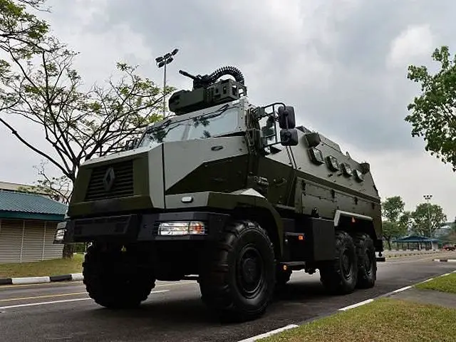 Renault Trucks Defense HIGUARD 6x6 armored enters in service wiith Singapore Armed Forces 640 001