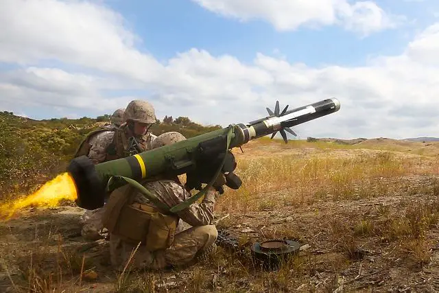 US Army and Lockeed Martin conducted successfull live-fire of Javelin missile against tank targets 640 001