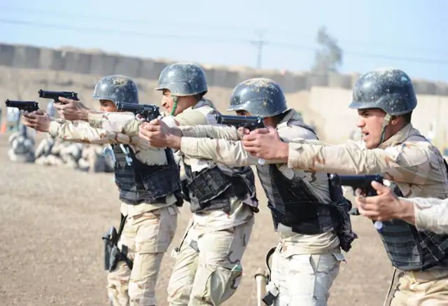 First Iraqi commando led by Dutch instructors start their training 640 001