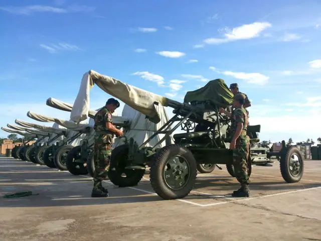 Cambodia Army receives heavy weapons from China