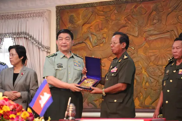 China and Cambodia agreed on a new military multi-contract