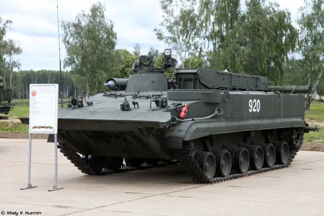 The Russian Defense Ministry will receive several dozen BREM-L armored recovery vehicles (ARV) derived from the BMP-3 infantry fighting vehicle (IFV) in 2015-2017, a spokesman for Russian manufacturer Tractor Plants told journalists on Friday, 30 October 2015.