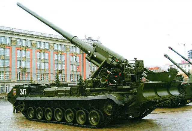First live firing with new 2S7M Malka self-propelled cannon for Russian troops of Eastern MD 640 001
