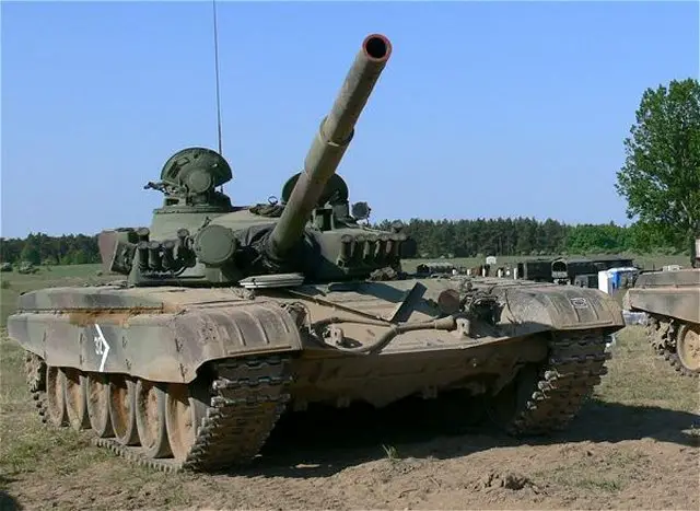 Upgraded T 72 and T 90S main battle tanks remain Azerbaijani Army s key striking power 640 001