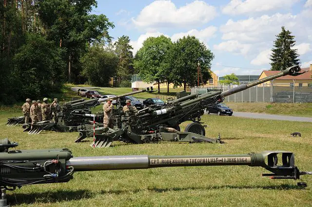 US National Guard of Vermont and Massachusetts receive new M777A2 and M119A3 howitzers 640 001