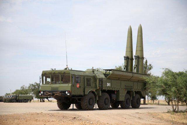 Belarus to consider buying S 400 and Iskander missile systems 640 001