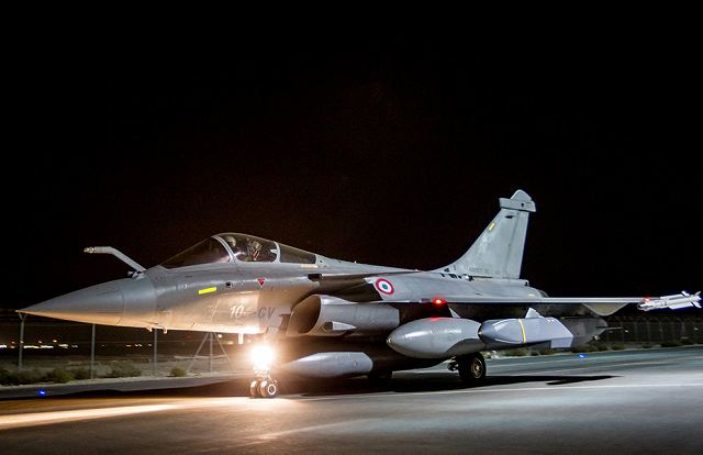 French Rafale fighter with SCALP missile have destroyed a missile production site of IS in Syria 640 001