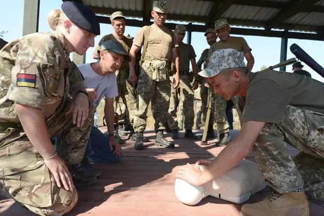 UK will gift around 700000 for first aid kits to the Ukraine Armed Forces UAF 640 001