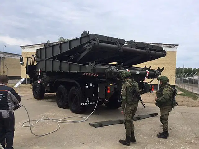 The new TMM-3M2 truck bridgelayer will enter in service with the Russian armed forces 640 001