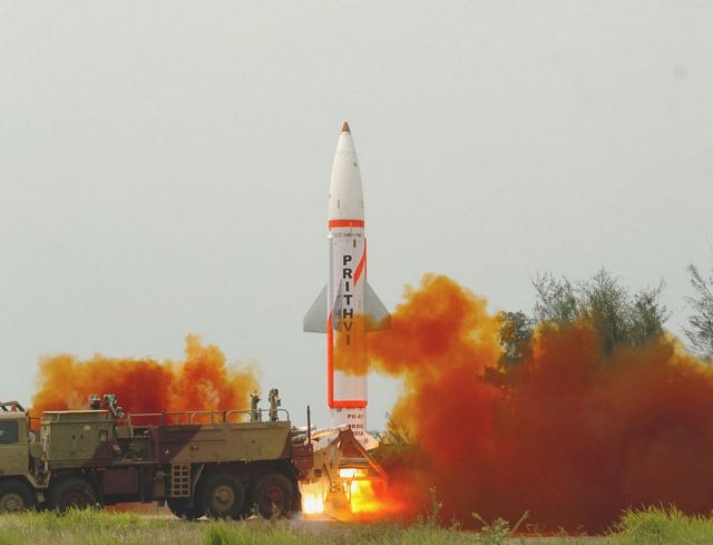 India has successfully test-fired Prithvi-II Surface-to-Surface ballistic missile 640 001