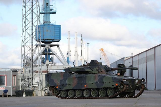 A first batch of 12 CV9035 IFVs (Infantry Fighting Vehicle) bought by Estonian Armed Forces from Netherlands were delivered Friday, October 7, 2016. Training of the Estonian army unit that will use the IFVs will start in the second quarter of next year.