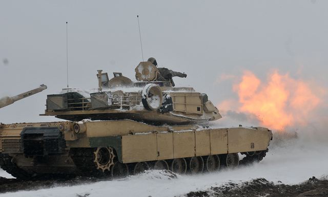 US Army M1 Abrams tanks and Bradley IFV deployed in Poland perform first live firing 640 001