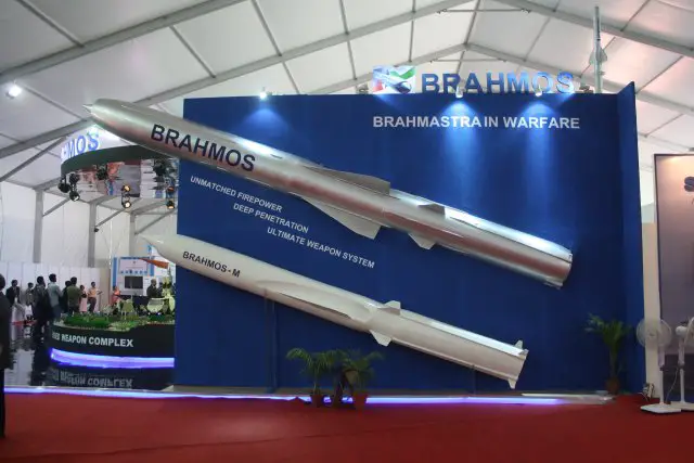 Indian missiles BRAHMOS can boost exports of Indian arms 640 002
