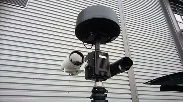 Kelvin Hughes announced it will be launching its new drone detection system at the Home Office Security & Policing exhibition, which is taking place at the Farnborough International Exhibition and Conference Centre, Hampshire, March 7-9. The SMS-D is the first integrated, medium-range, radar-based surveillance system designed for the detection and tracking of small aerial targets.