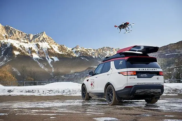New Land Rover 4x4 vehicle featuring drone technology for Austrian emergency response teams 640 001