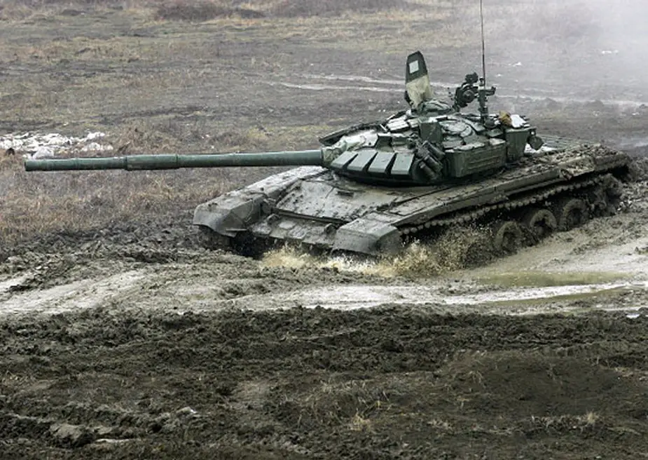 Russian tanks take part in weapons training exercises in Chechnya