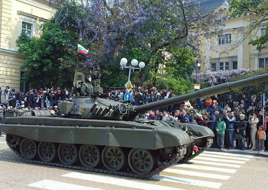 Bulgaria to repair T 72 main battle tanks