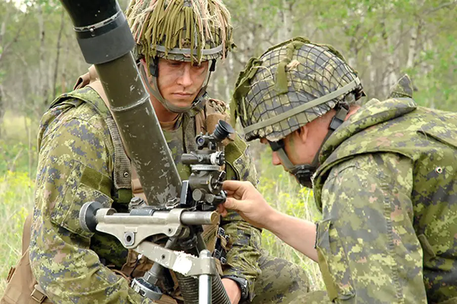 Infantry members hone mortar skills at Canadian Forces Base Shilo