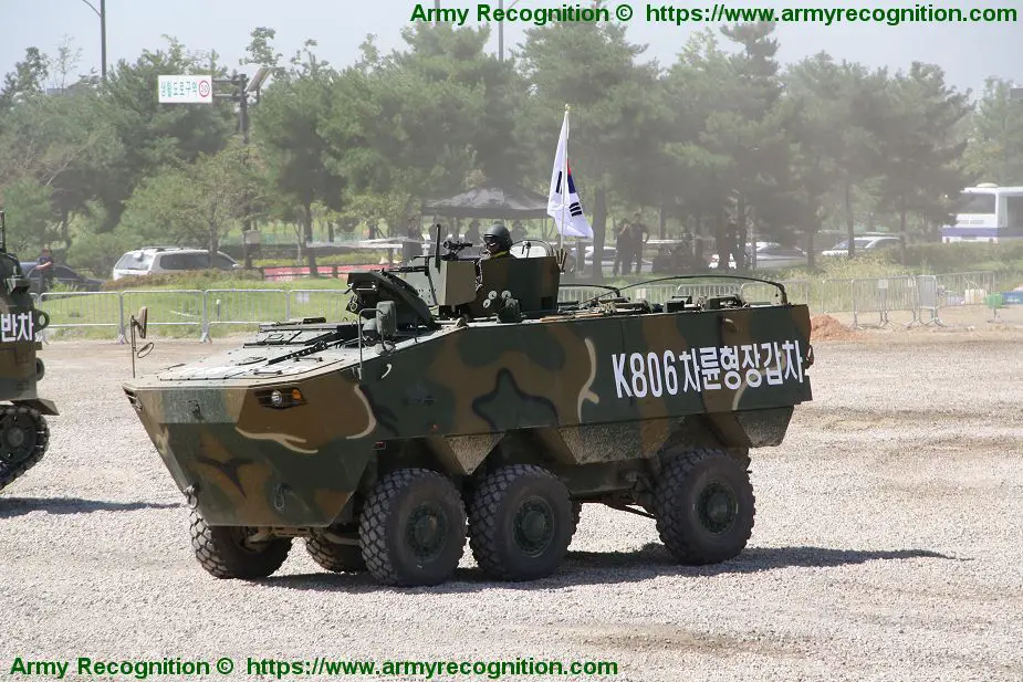South Korea army will receive more wheeled armored vehicles for infantrymen K806 925 001