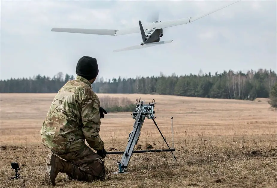 US and British soldiers test UAVs to prevent chemical or biological threats 925 002