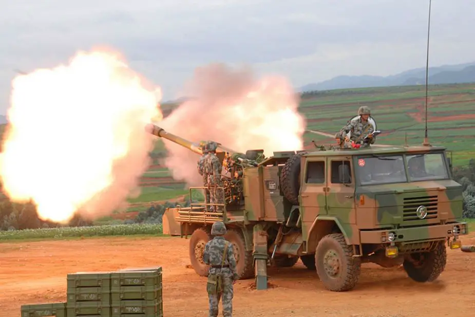 Chinese CS SH1 122mm howitzer in service with Rwandan Rwanda army defence forces 925 002