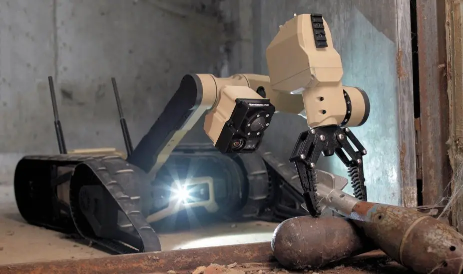 Endeavor Robotics reveals new Scorpion robot for U.S. Army