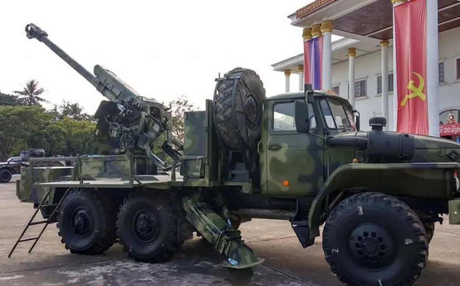 Lao Army D 30 Ural mounted howitzer 001