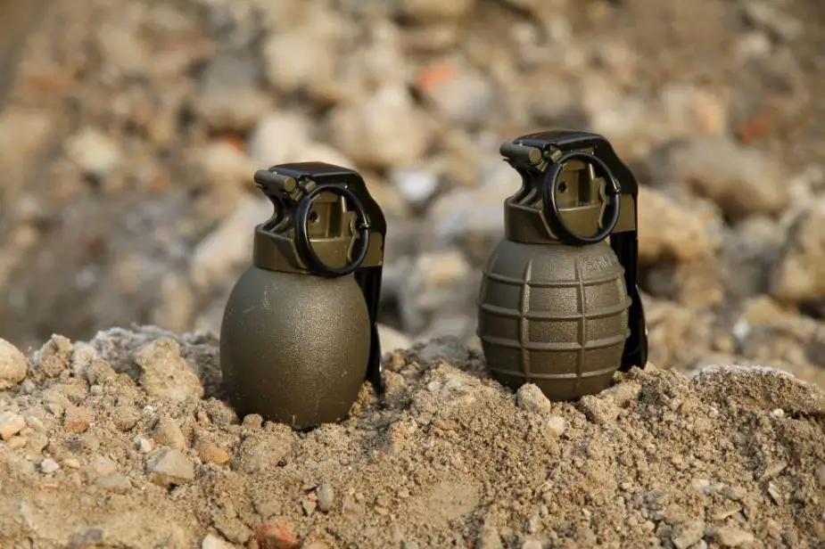 cz supply czech army hand grenades 925 001