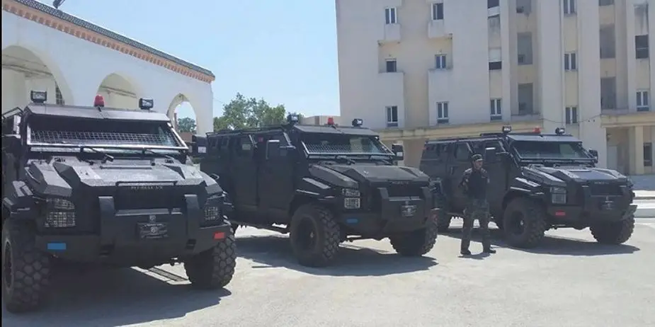 قوات مكافحة الارهاب التونسيه تستلم عربات  Pitbull VX المصفحه  Pitbull_VX_armored_vehicles_received_by_tunisia
