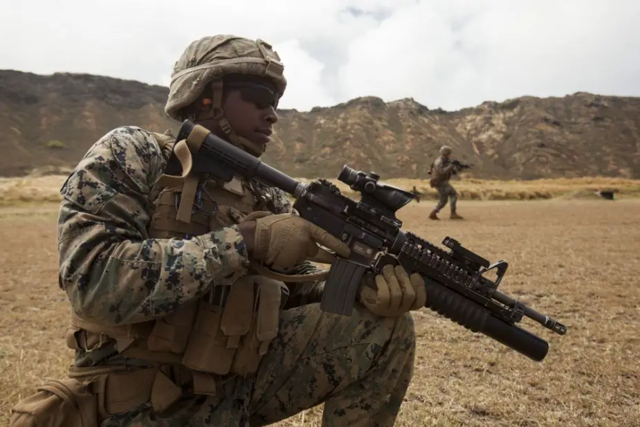 US Army awards contracts to Colt and FN for additional M4 and M4A1 carbine production