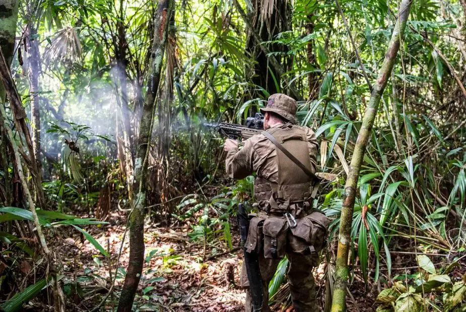 British 1st Battalion the Grenadier Guards deployed to jungle of Belize 1