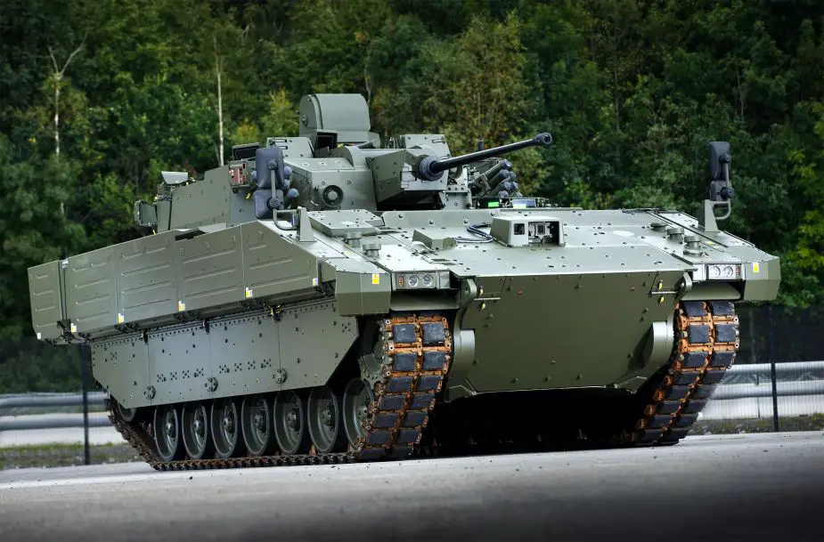 General Dynamics demonstrates capabilities of AJAX family of tracked armored at DSEI 2019 925 001