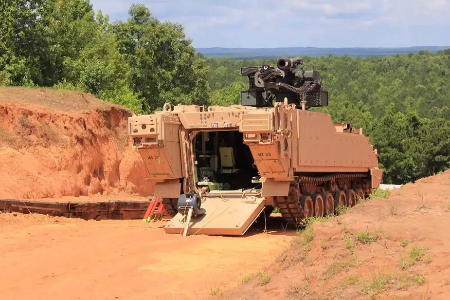 EOS demonstrates its R800 Remote Weapon Station mounted on AMPV Armored Multi Purpose Vehicle 925 002