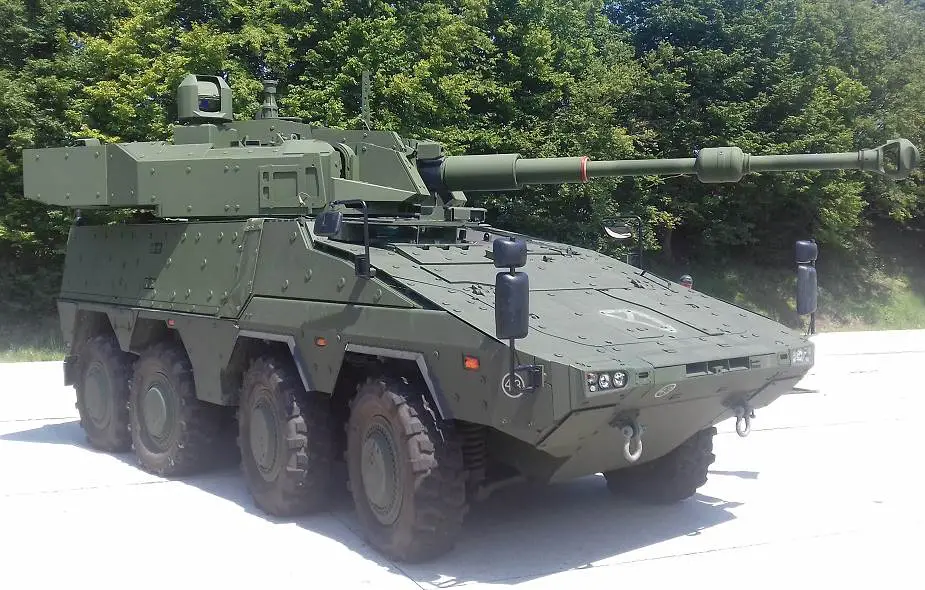 John_Cockerill_unveils_new_105mm_fire_support_vehicle_based_on_Boxer_8x8_armored_925_001.jpg