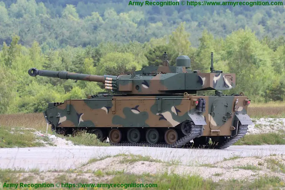 Indian army would like to acquire 350 light tanks weighing less than 25 tons 925 003
