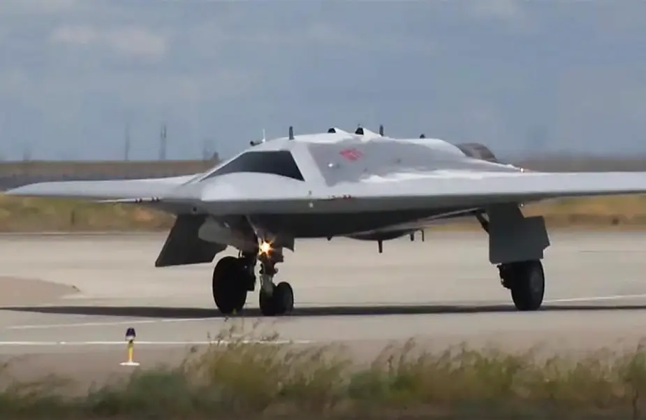 Okhotnik drones to operate in Su 57 regiments 03